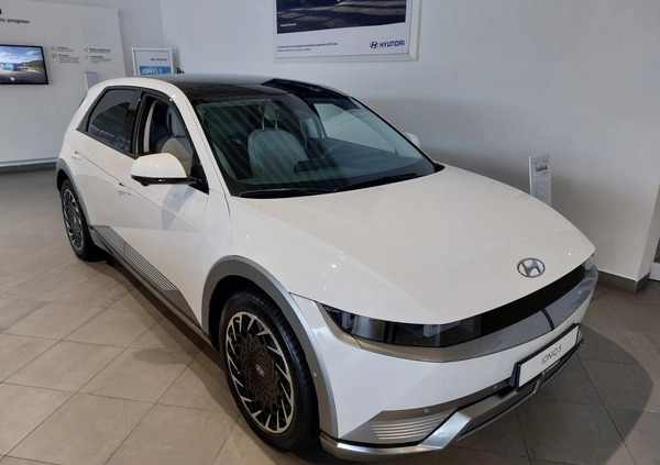 Hyundai IONIQ 5 cena 247900 przebieg: 8, rok produkcji 2023 z Wąsosz małe 121